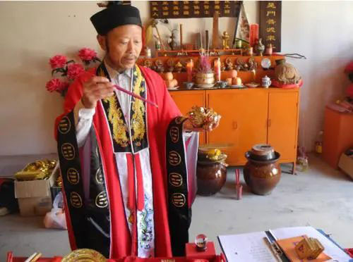 和合术最严重的反噬 跟女友真的迈不过家里安排相亲这道坎吗