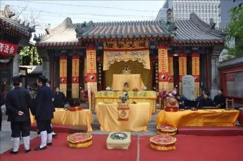 2022年犯太岁带什么配饰比较好