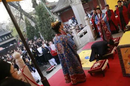 婚姻一直不顺是报应吗 即使是命中注定也是有化解方法的