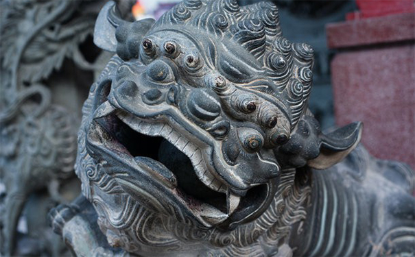 镇宅辟邪用貔貅是不是比较合适？听道长分析