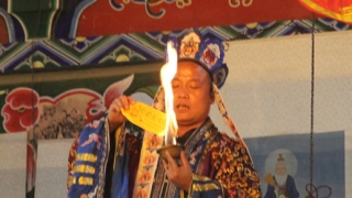 超度法事：度亡法事超度去世先人，获得我们现世的安稳幸