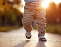 婴灵超度：怀孕梦到婴灵这个时候需要超度，比如容易流产