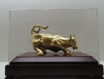 民俗文化：贵重的黄金和玉哪个辟邪好 有什么不同之处