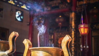 超度法事：为亡灵超度，不只是走个形式