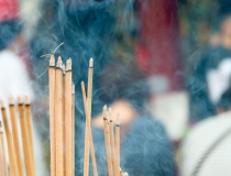 超度法事：民俗风水禁忌烧纸的讲究