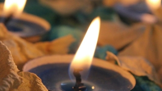 超度法事：送走亡者念什么经,选择这三种佛教经文吧