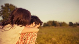 旺姻缘：总觉得自己没有异性缘 可以试试招桃花的方法 助力早日达成所愿