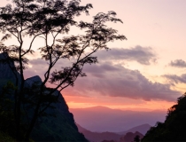 超度法事：女鬼投胎后的感受，没有超度女鬼危害大