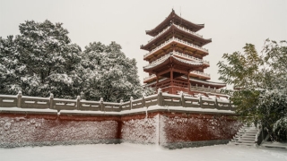 超度法事：怎么烧纸，烧纸祭奠先人有很多的讲究