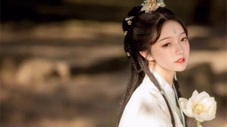 旺姻缘：女人太招桃花 可能跟个人运势有关 需提高警惕防止物极必反