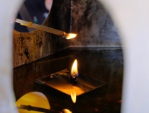 超度法事：佛家上香最佳的时间，如何烧香都来看看