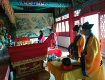 还受生债：还阴债法事一般多少钱 , 梦见要我还阴债