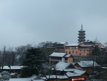 超度法事：去寺庙烧香的讲究，需要注意的上香事项