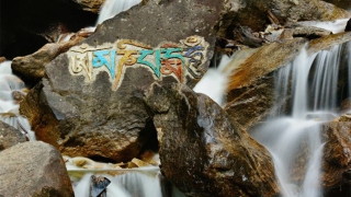 化太岁：太岁符的作用很大，可以避免犯太岁的影响