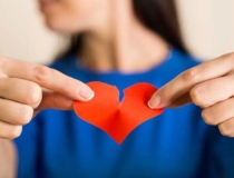 姻缘和合：跟女朋友分手了 多点真心和耐心 助力快速挽回爱情