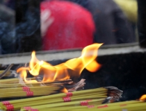 超度法事：道长说有事烧纸，但是烧纸钱需要注意这些禁忌