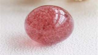 旺姻缘：招桃花运珠佩戴有讲究,这3点大家一定要了解,不然戴了也没用