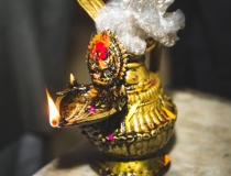 超度法事：烧纸的禁忌 ，烧纸钱是祭奠祖先常见的方式