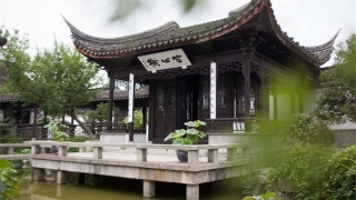 超度法事：烟供塔型的利益，帮助亡灵得到解脱